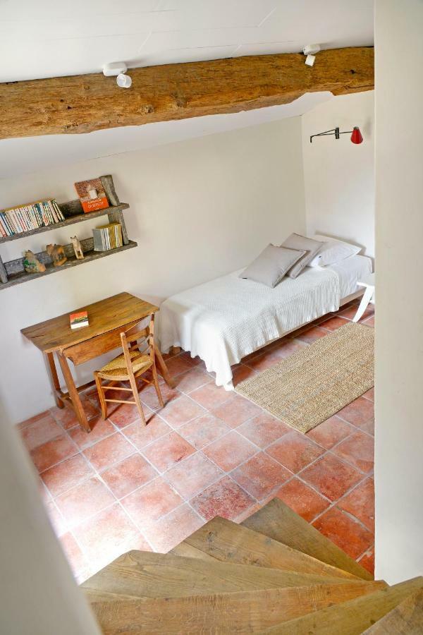 Montcuq Maison Forte מראה חיצוני תמונה